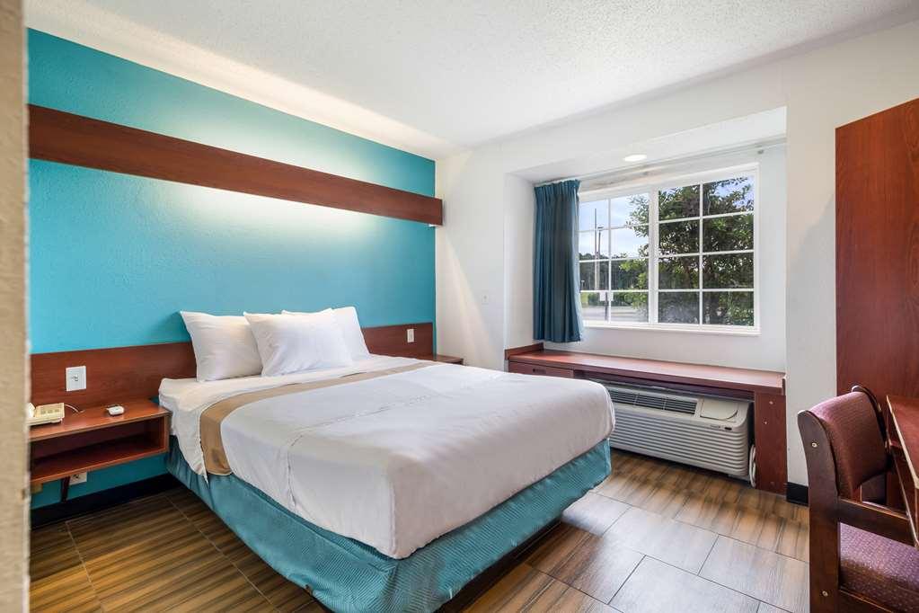 Americas Best Value Inn&Suites Brunswick Zimmer foto